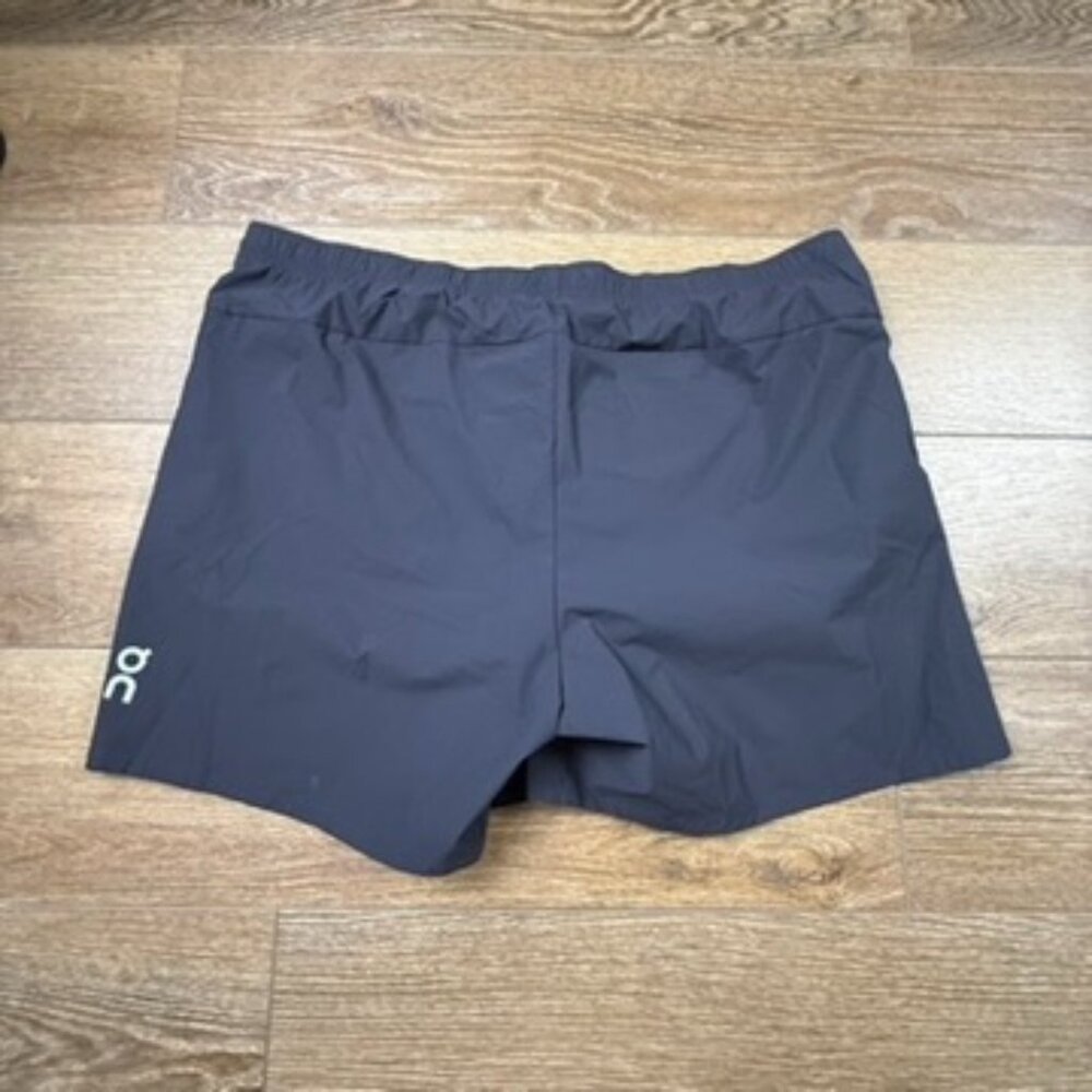 On Men's Essential Shorts Sz XXL NWT Black Activewear, Running, Outdoors